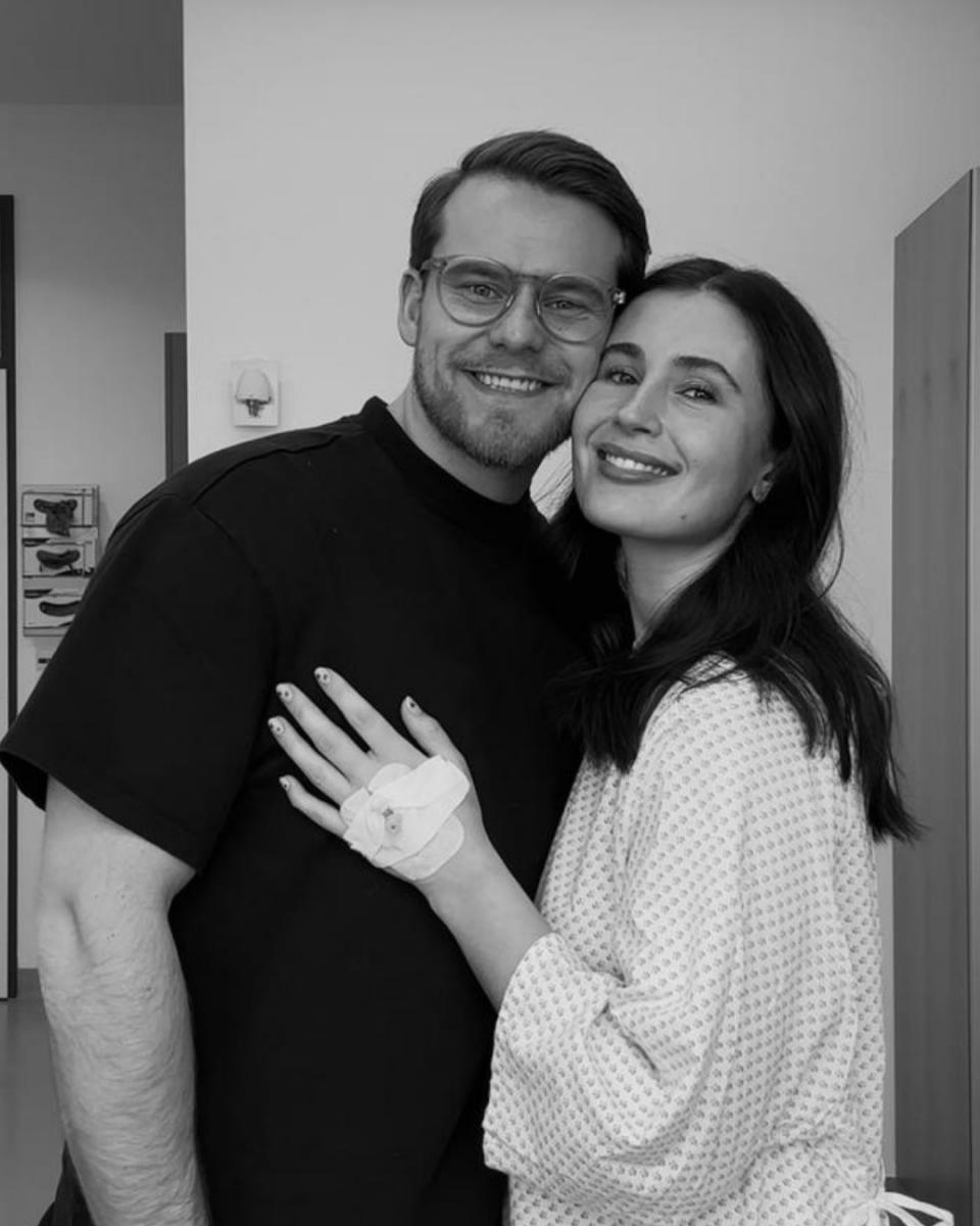 Lipödem Influencerin Gina mit ihrem Partner